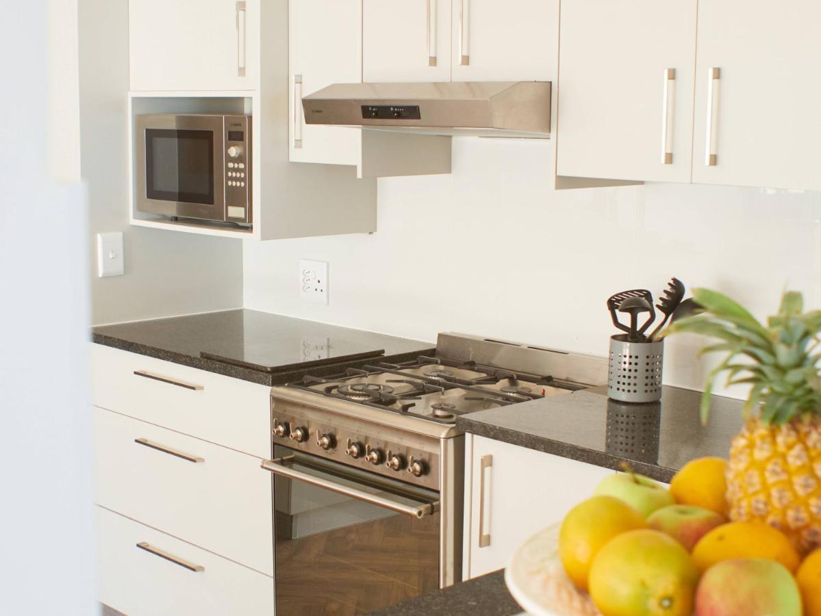 Windsor Self Catering Apartments Hermanus Esterno foto