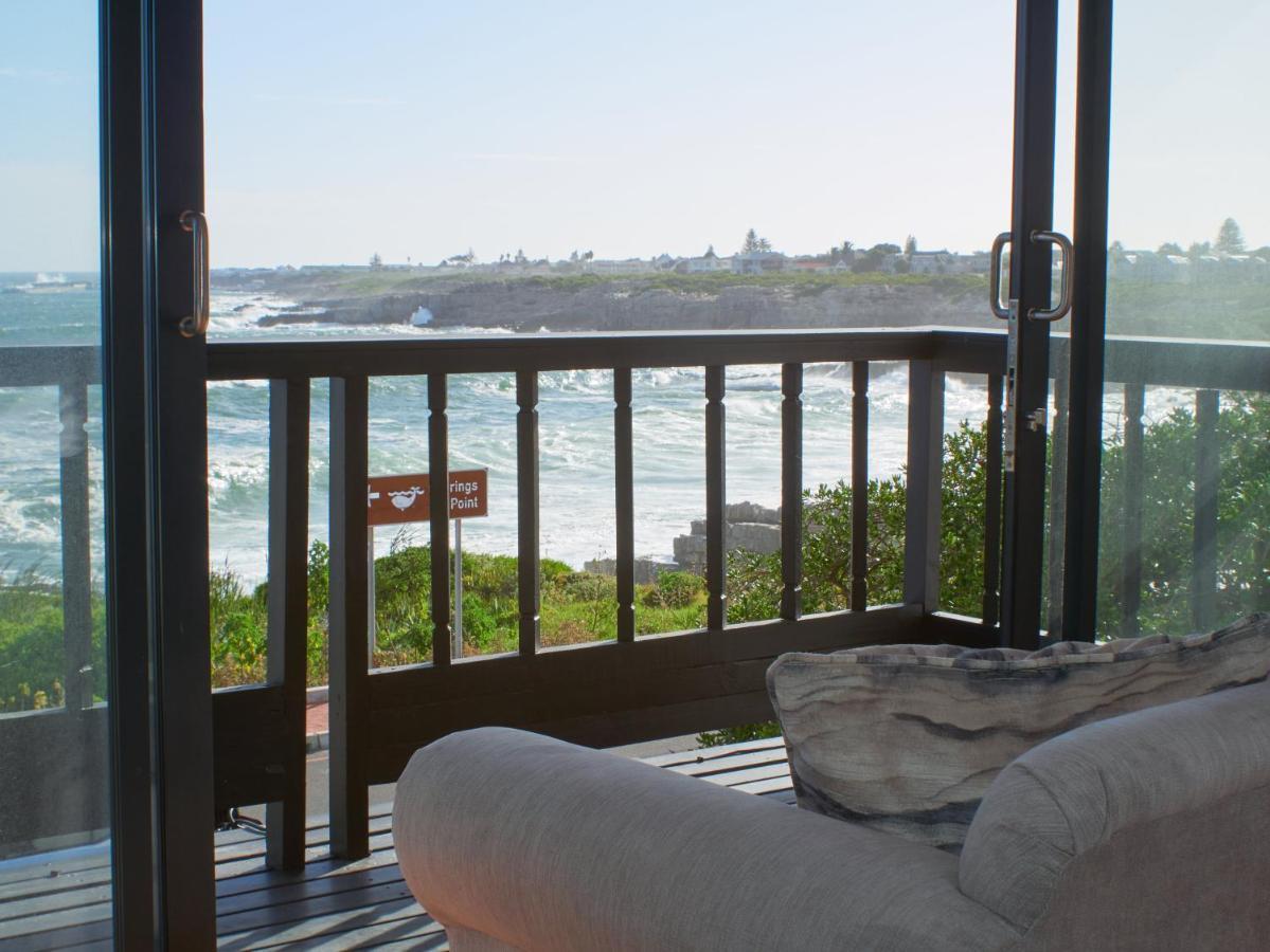 Windsor Self Catering Apartments Hermanus Esterno foto