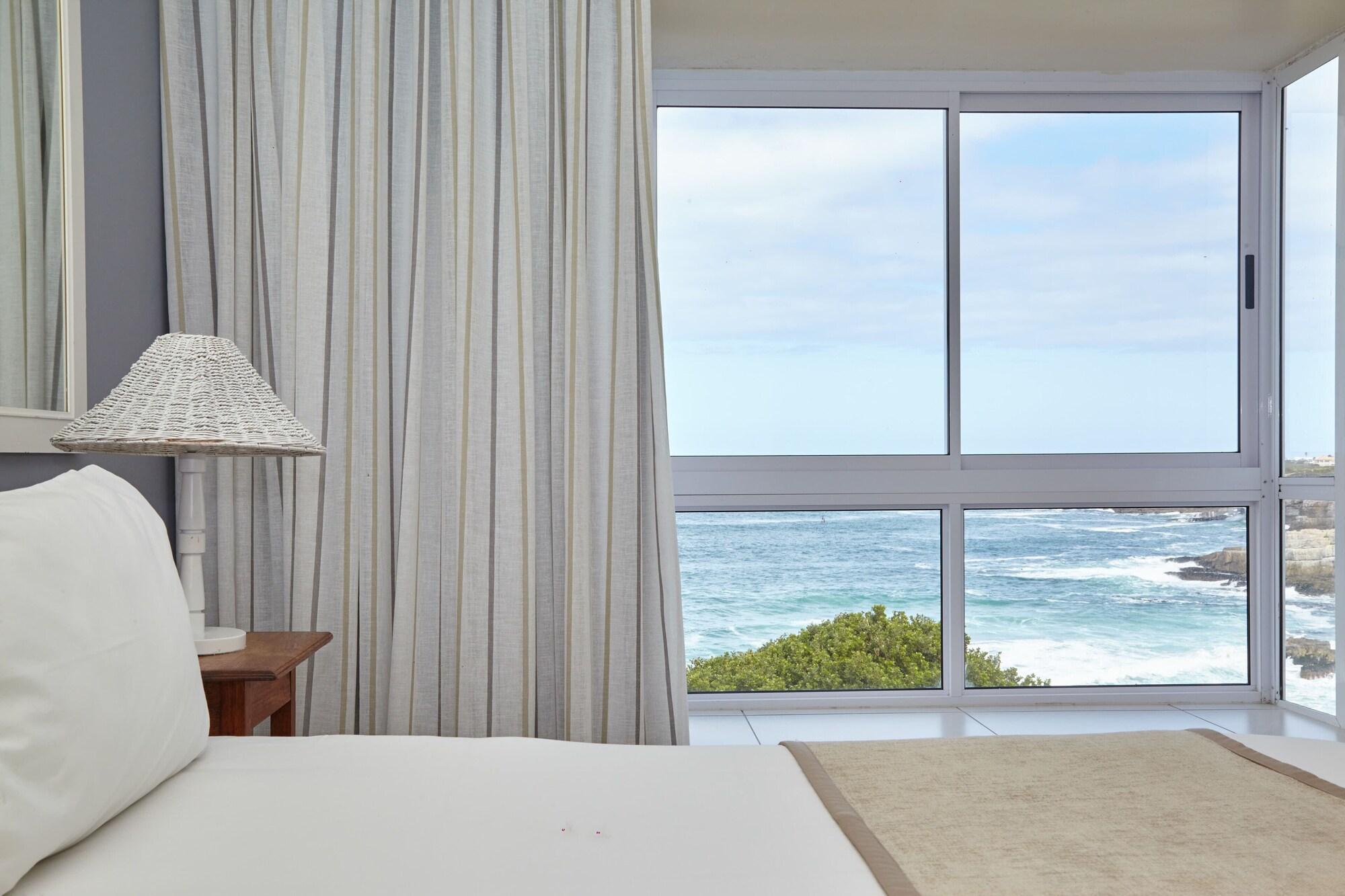 Windsor Self Catering Apartments Hermanus Esterno foto